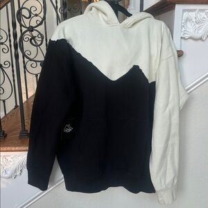Black and White Women's Sweater